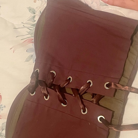 Strapless lace up bustier - Picture 3 of 5